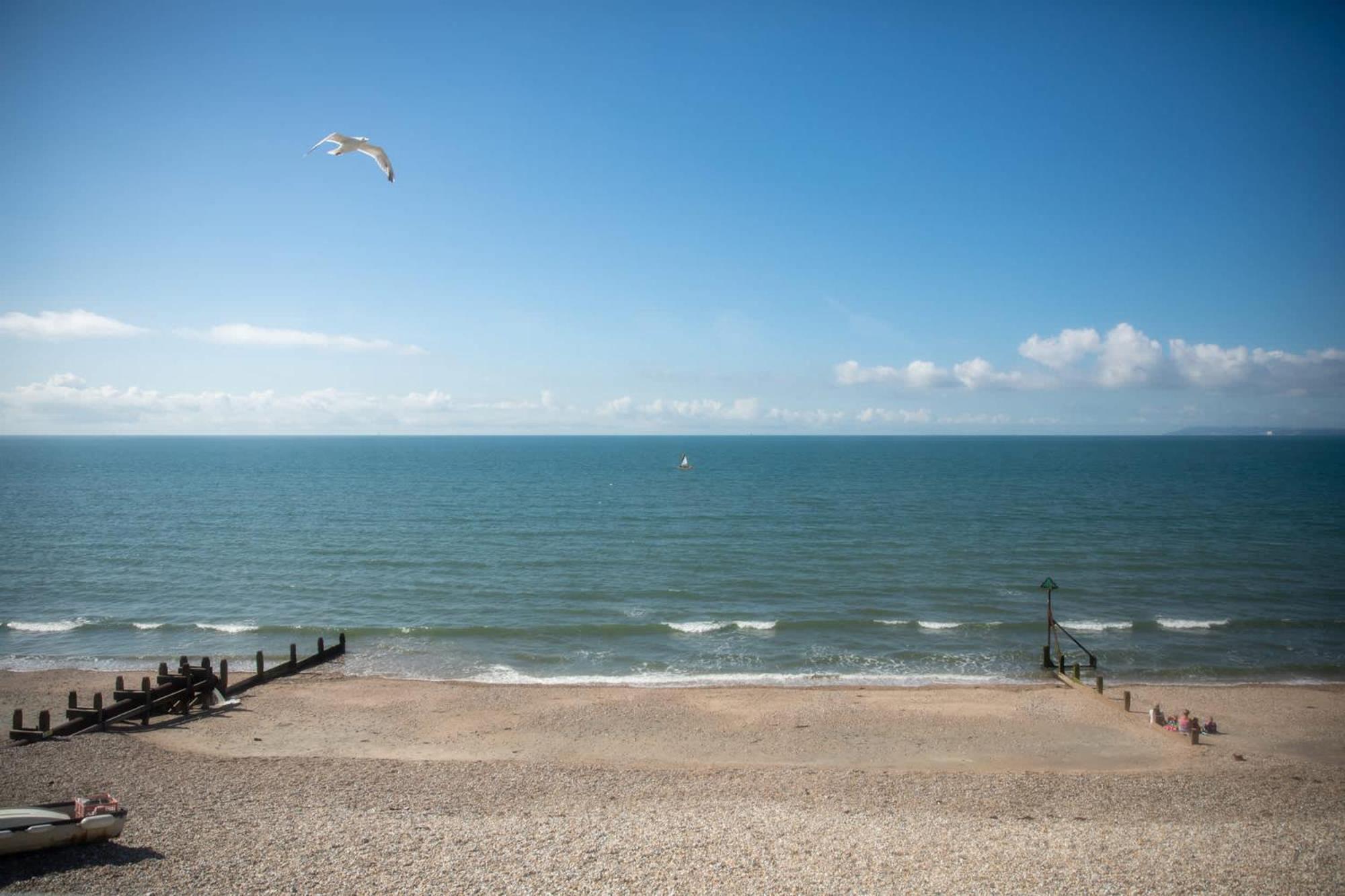 High-End Beachfront Getaway Sea View King Bed East Wittering Esterno foto