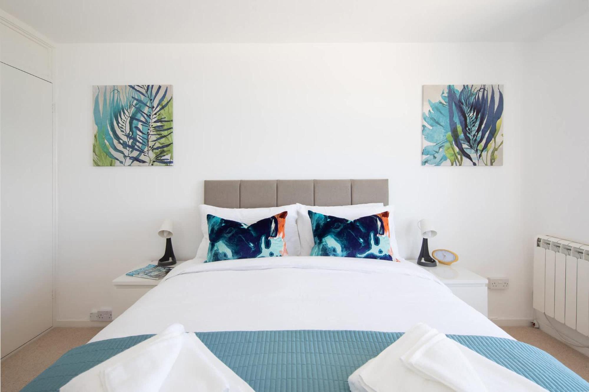 High-End Beachfront Getaway Sea View King Bed East Wittering Esterno foto